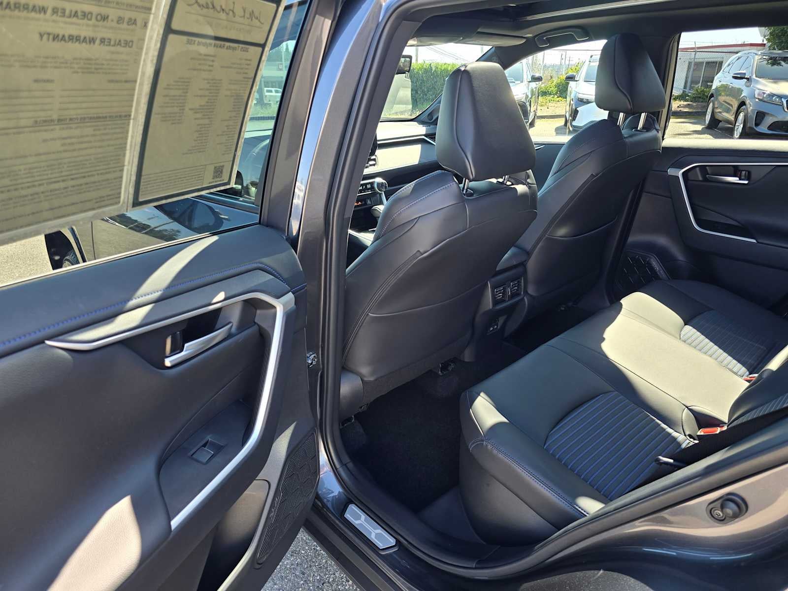 2025 Toyota RAV4 Hybrid XSE