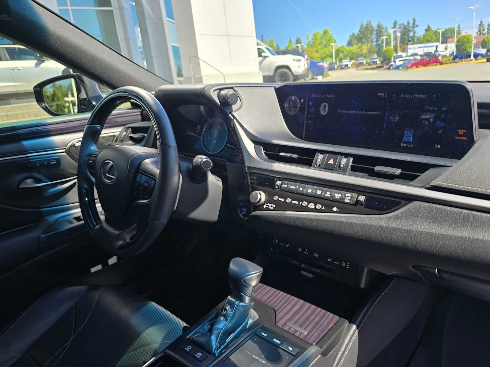 2021 Lexus ES 300h Luxury