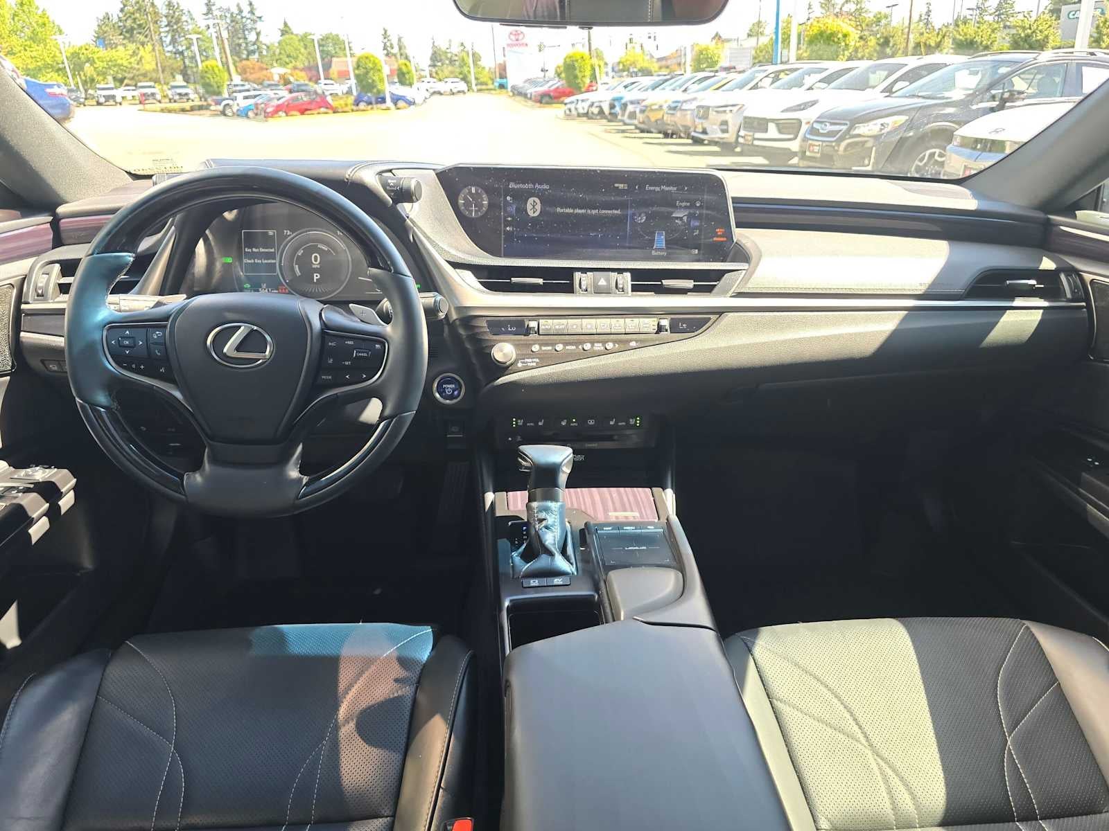 2021 Lexus ES 300h Luxury