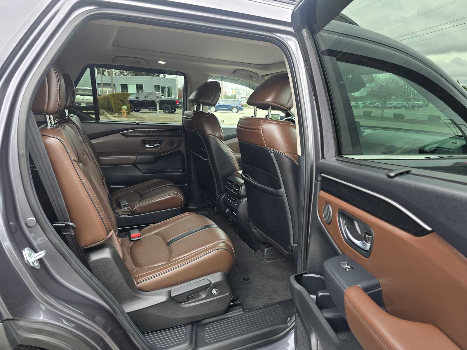 2025 Honda Pilot Elite