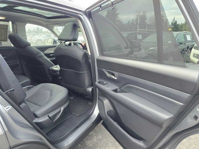 2025 Toyota Grand Highlander Platinum