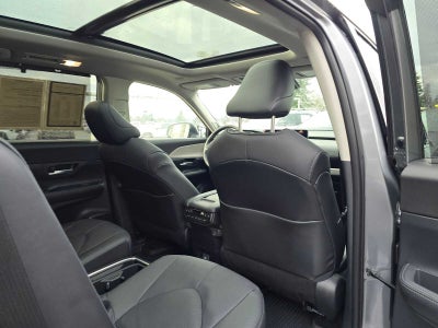 2025 Toyota Grand Highlander Platinum