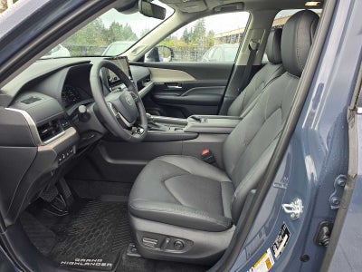 2025 Toyota Grand Highlander Hybrid Limited