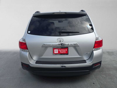 2011 Toyota Highlander SE