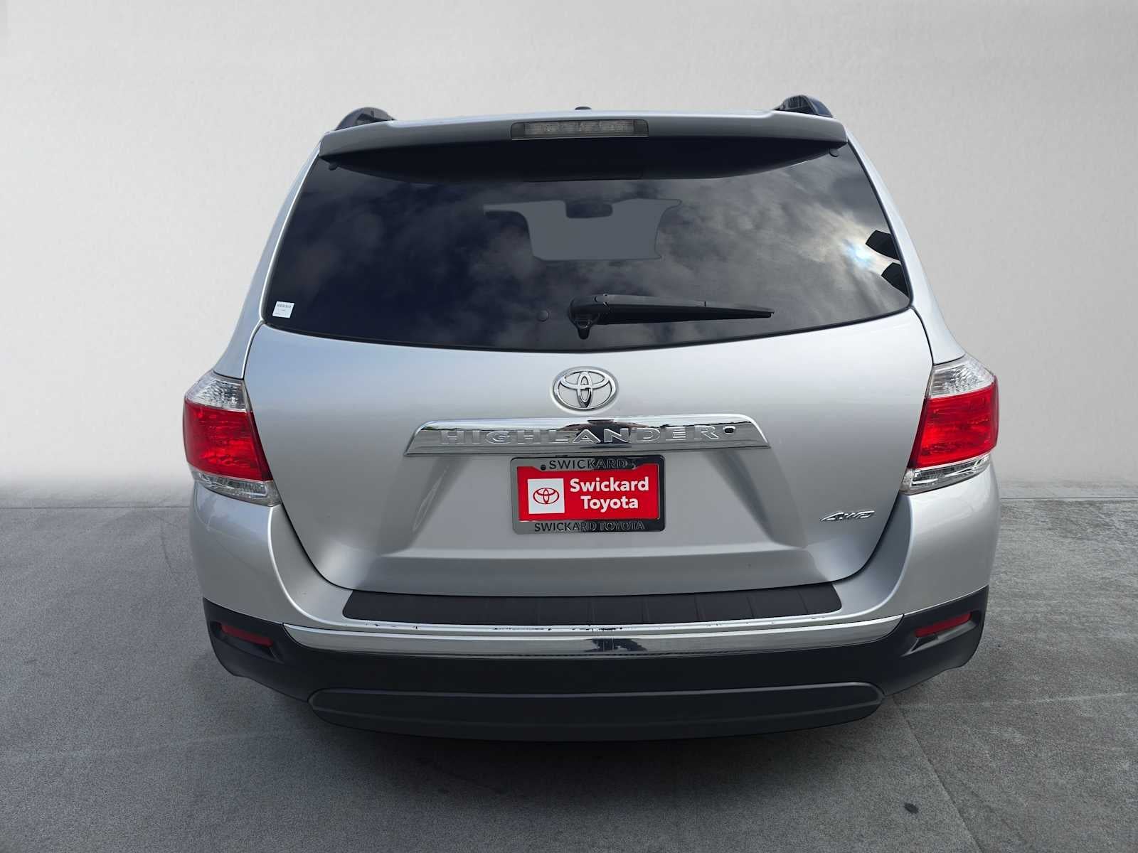2011 Toyota Highlander SE