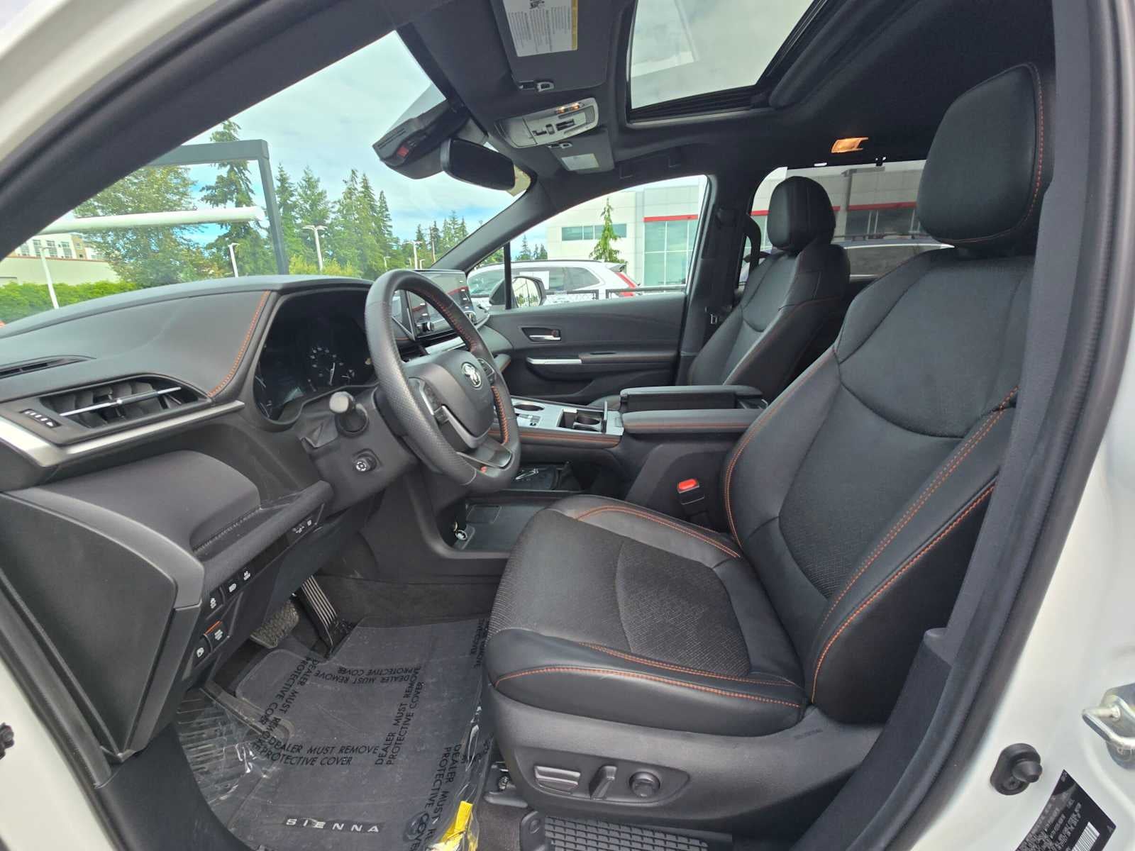 2024 Toyota Sienna XSE