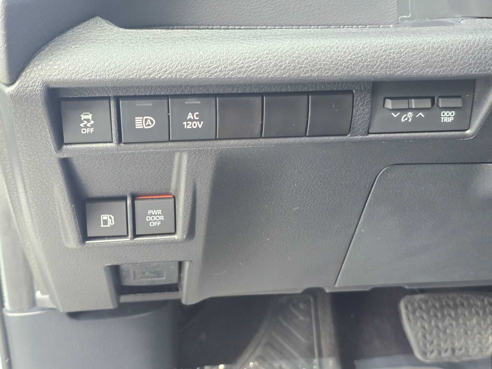 2024 Toyota Sienna XSE