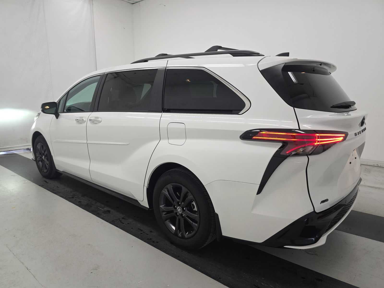 2024 Toyota Sienna XSE
