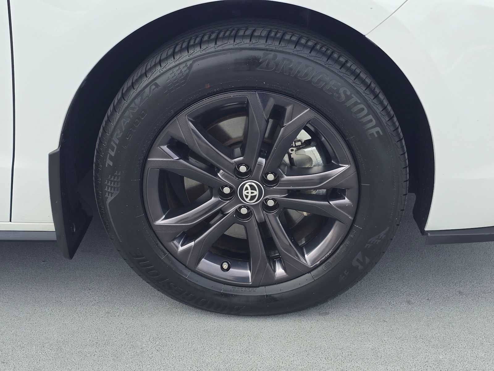 2024 Toyota Sienna XSE