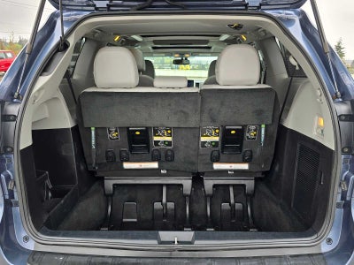 2017 Toyota Sienna Limited