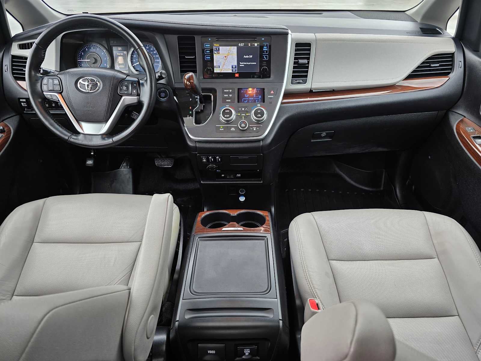2017 Toyota Sienna Limited