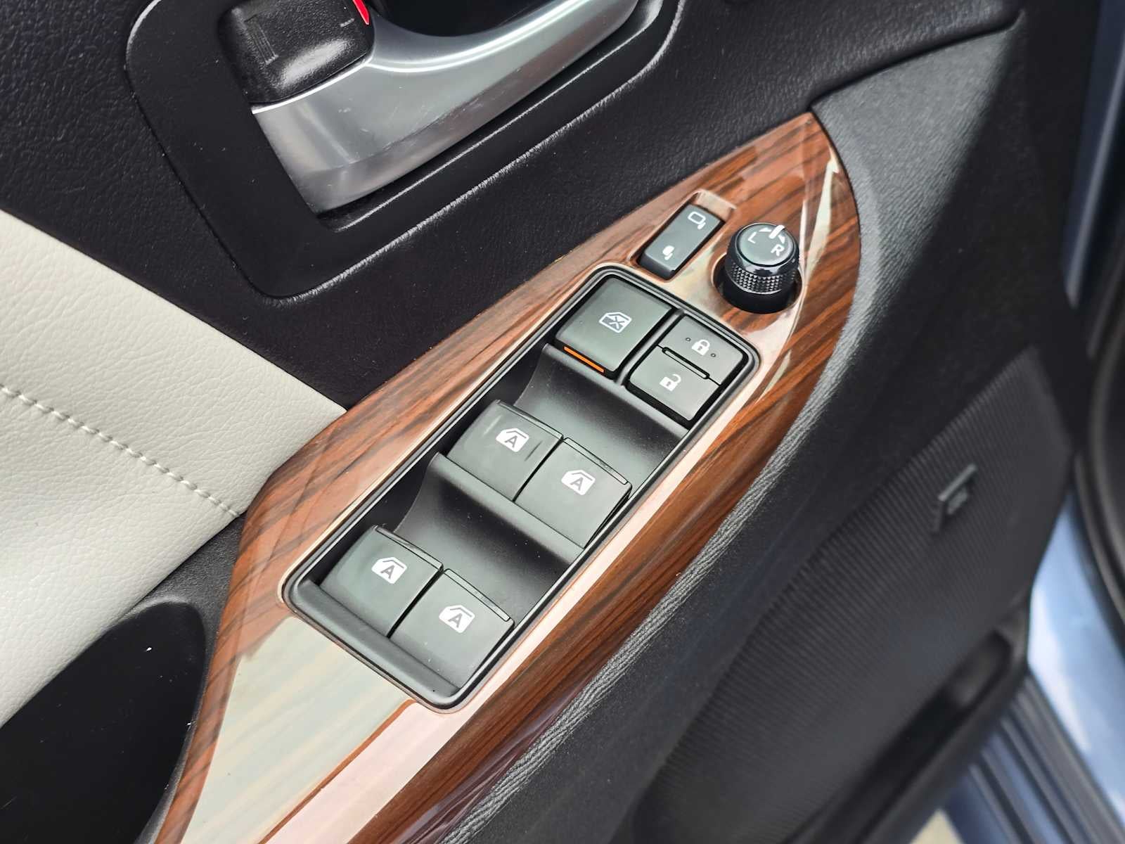 2017 Toyota Sienna Limited