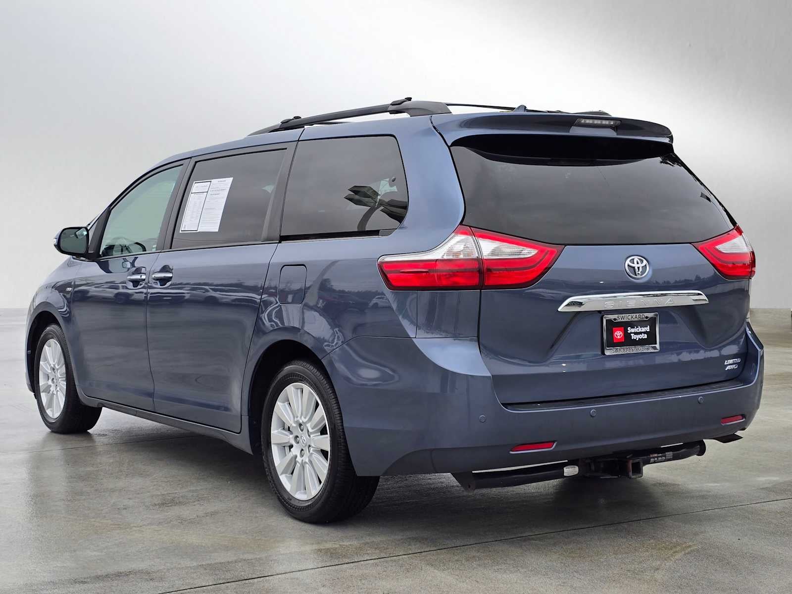 2017 Toyota Sienna Limited