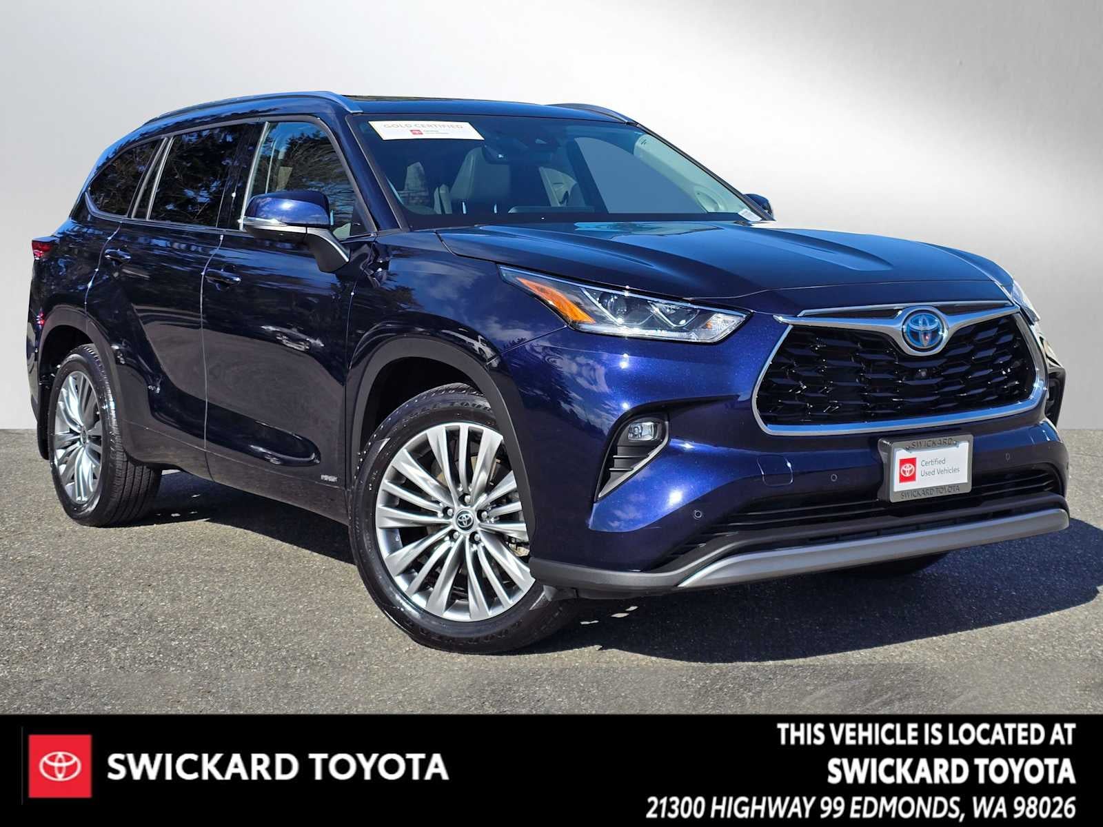 2022 Toyota Highlander Hybrid Platinum