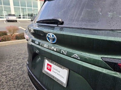 2024 Toyota Sienna Platinum
