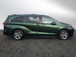 2024 Toyota Sienna Platinum