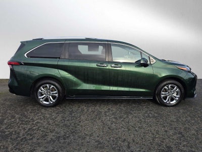 2024 Toyota Sienna Platinum