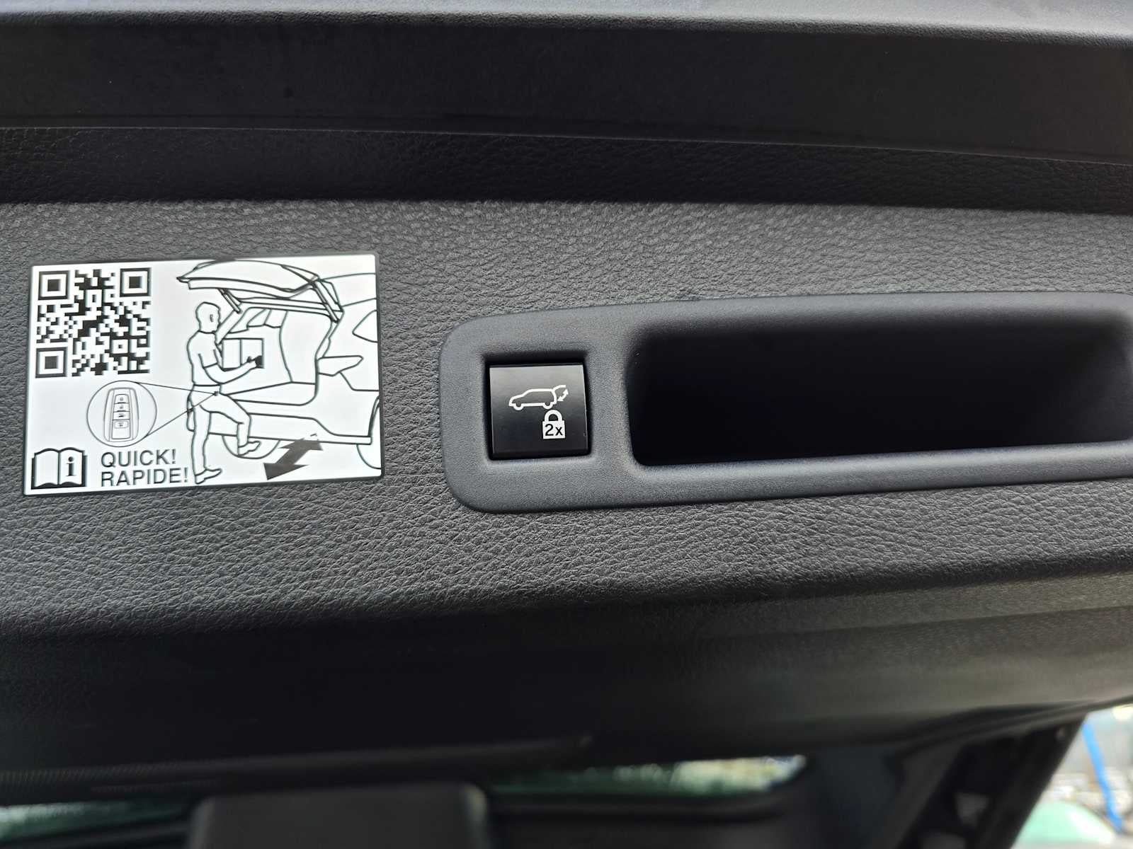 2024 Toyota Sienna Platinum