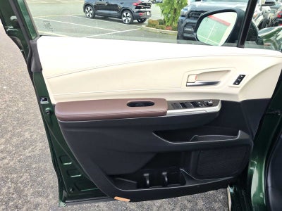 2024 Toyota Sienna Platinum