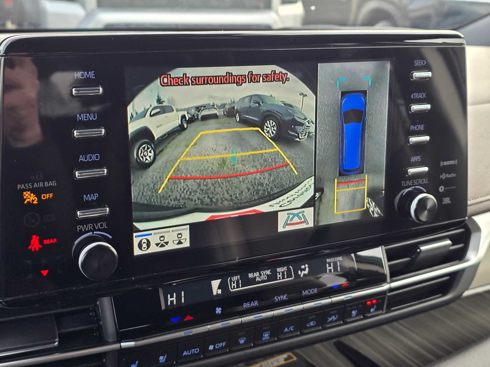 2024 Toyota Sienna Platinum