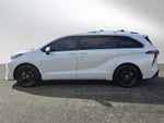 2025 Toyota Sienna Platinum