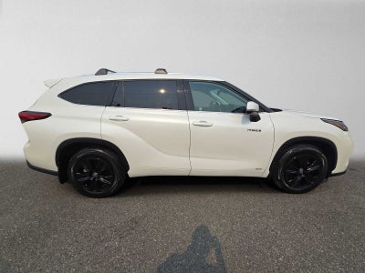 2021 Toyota Highlander Hybrid XLE