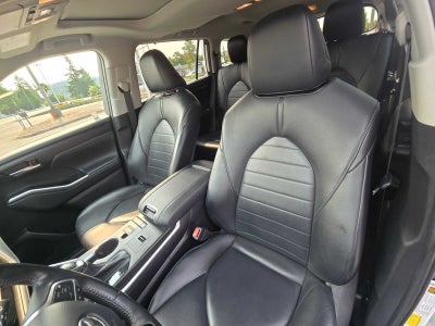 2021 Toyota Highlander Hybrid XLE