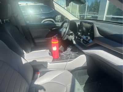 2020 Toyota Highlander Hybrid XLE
