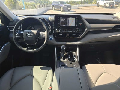 2021 Toyota Highlander Hybrid XLE