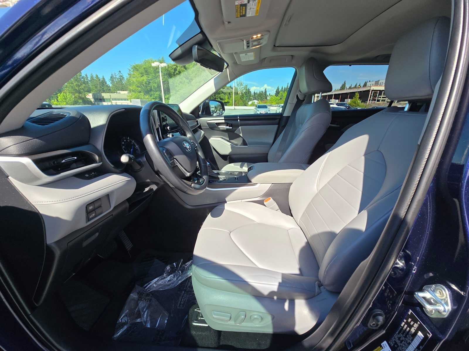 2021 Toyota Highlander Hybrid XLE