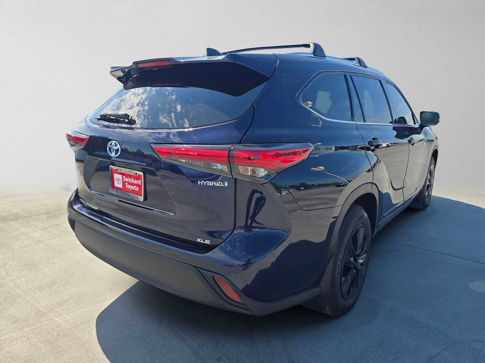 2021 Toyota Highlander Hybrid XLE
