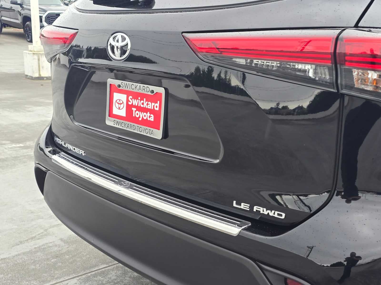 2023 Toyota Highlander LE