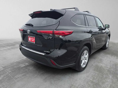2023 Toyota Highlander LE