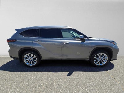 2026 Toyota Highlander Limited