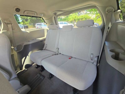 2014 Toyota Sienna LE