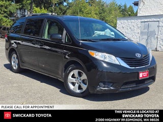 2014 Toyota Sienna LE