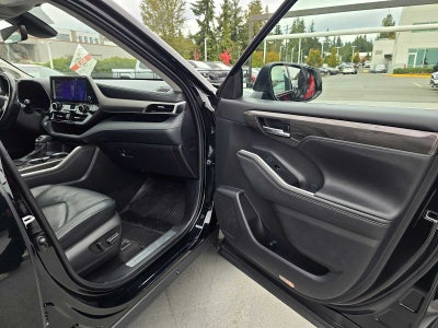 2023 Toyota Highlander Hybrid Limited