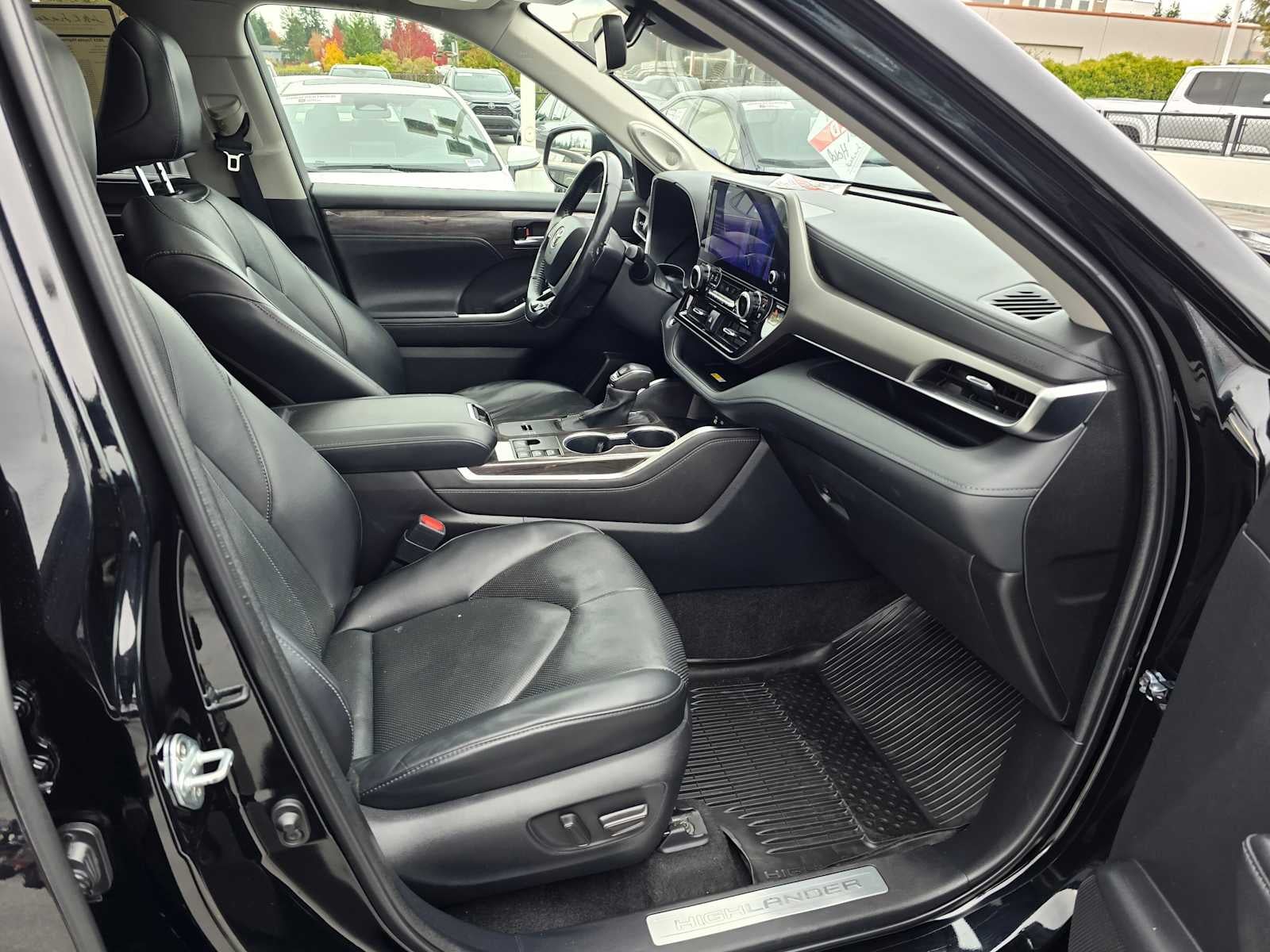2023 Toyota Highlander Hybrid Limited