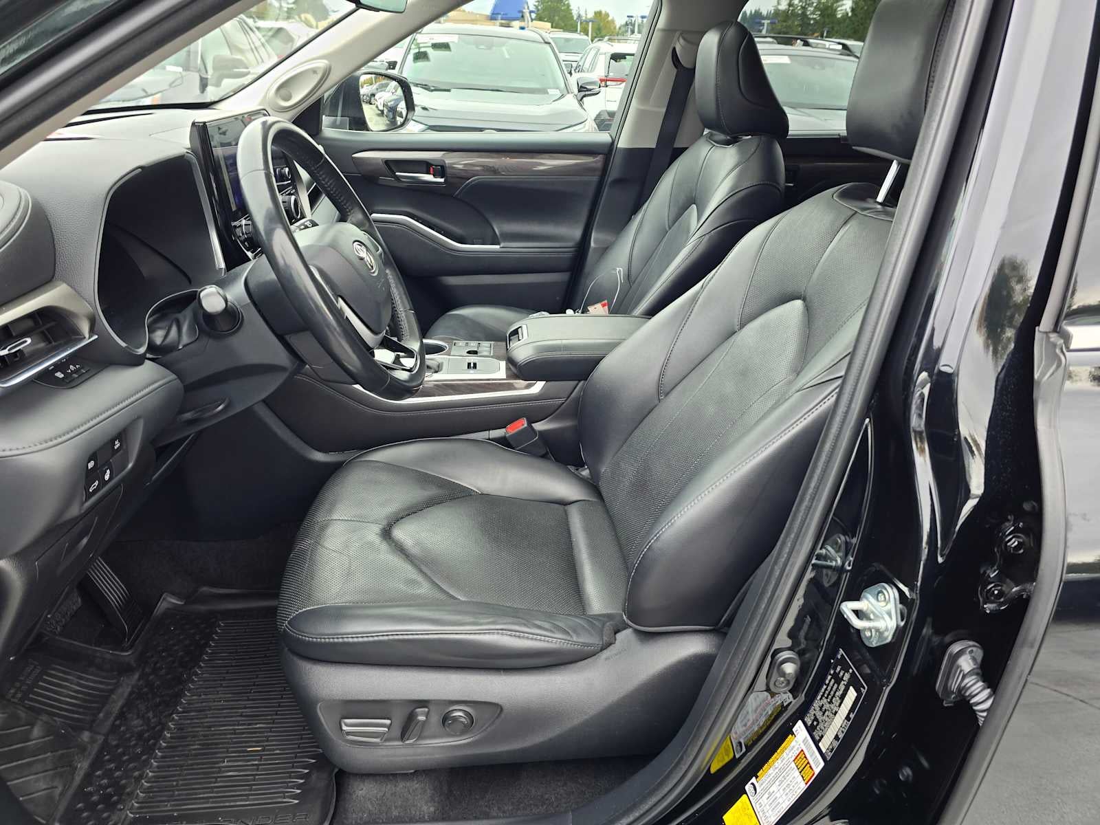 2023 Toyota Highlander Hybrid Limited