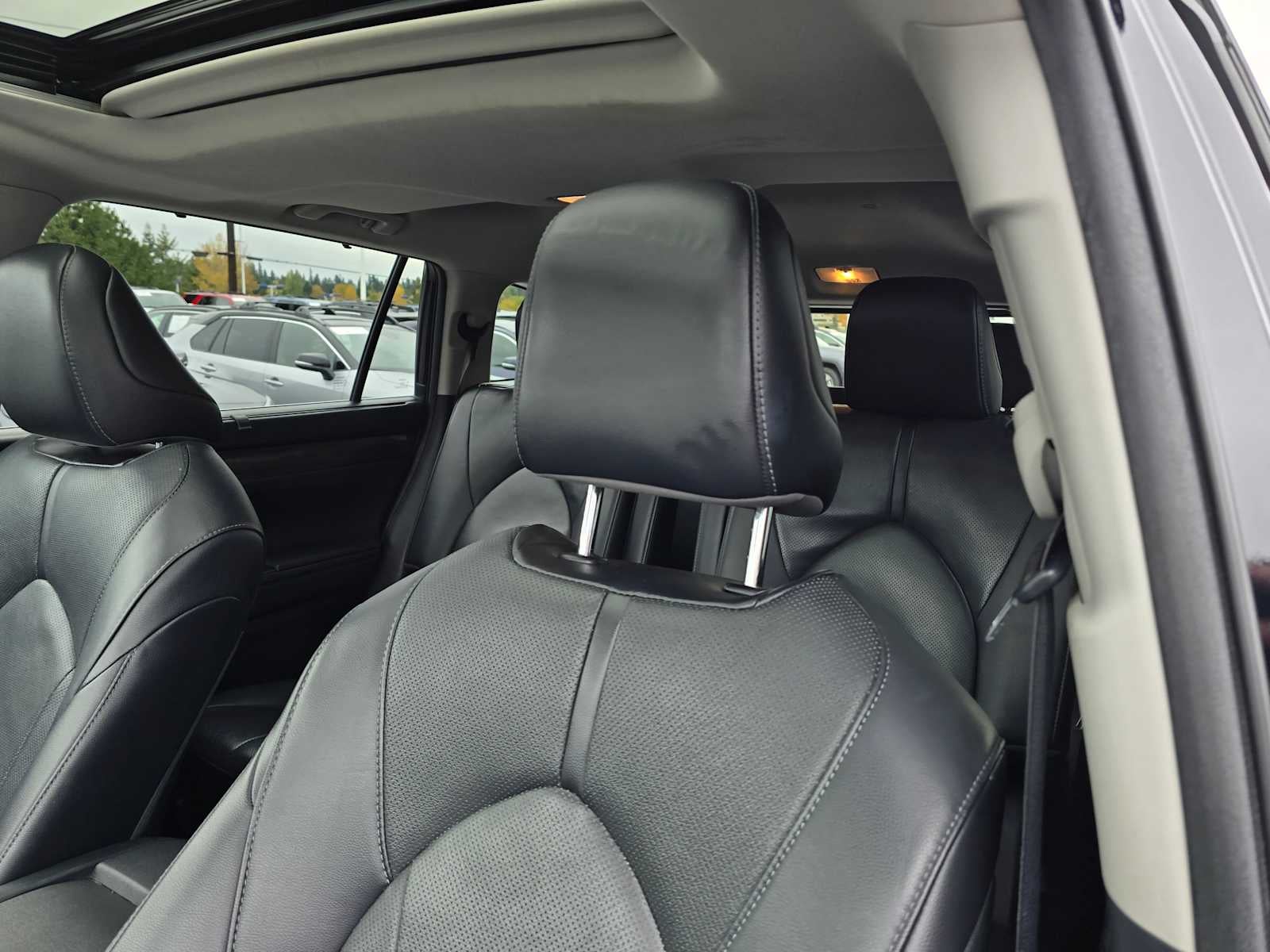 2023 Toyota Highlander Hybrid Limited