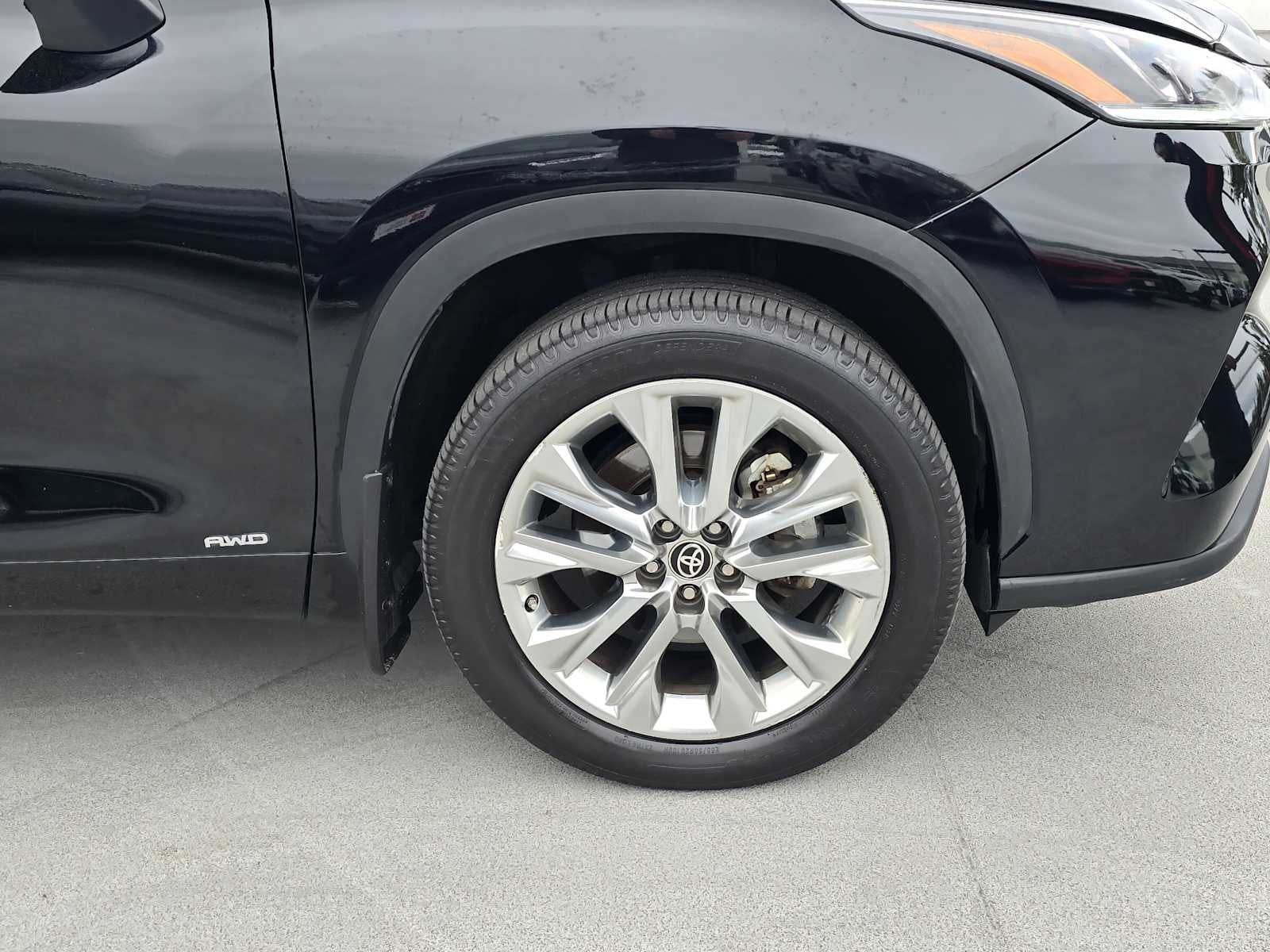 2023 Toyota Highlander Hybrid Limited