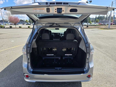 2016 Toyota Sienna SE