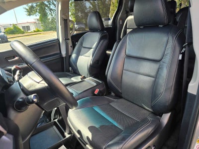 2016 Toyota Sienna SE