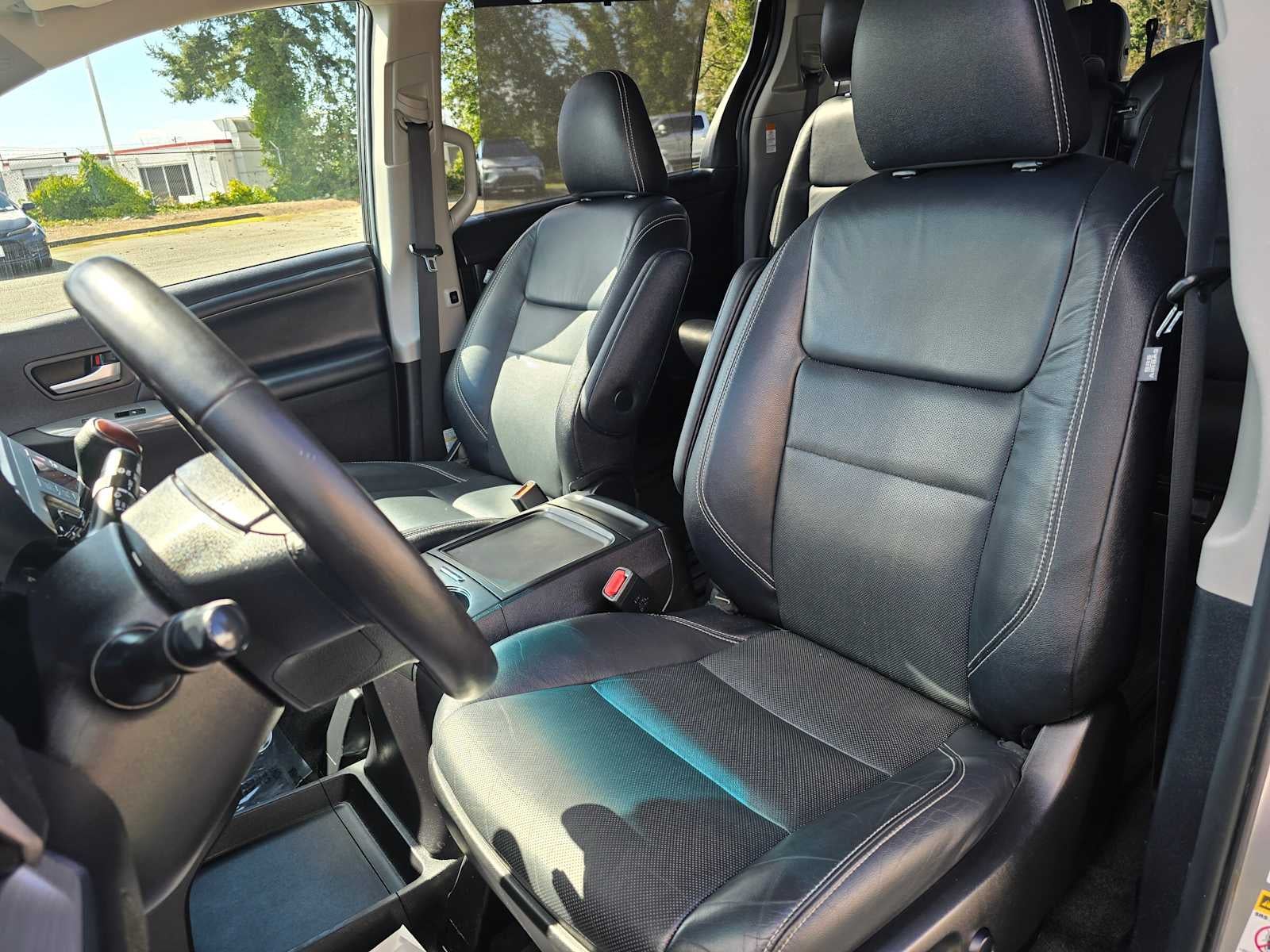 2016 Toyota Sienna SE