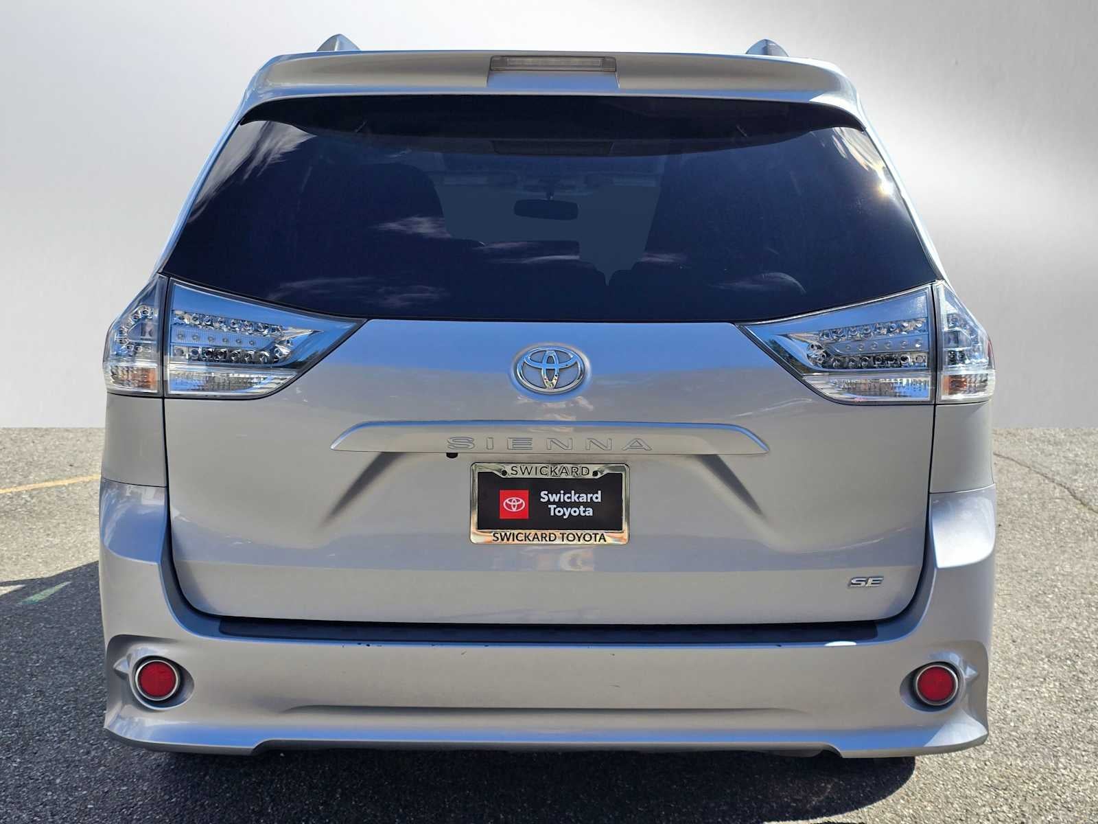 2016 Toyota Sienna SE