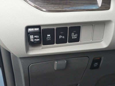 2016 Toyota Sienna XLE