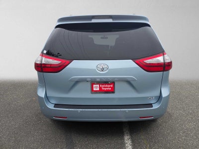2016 Toyota Sienna XLE