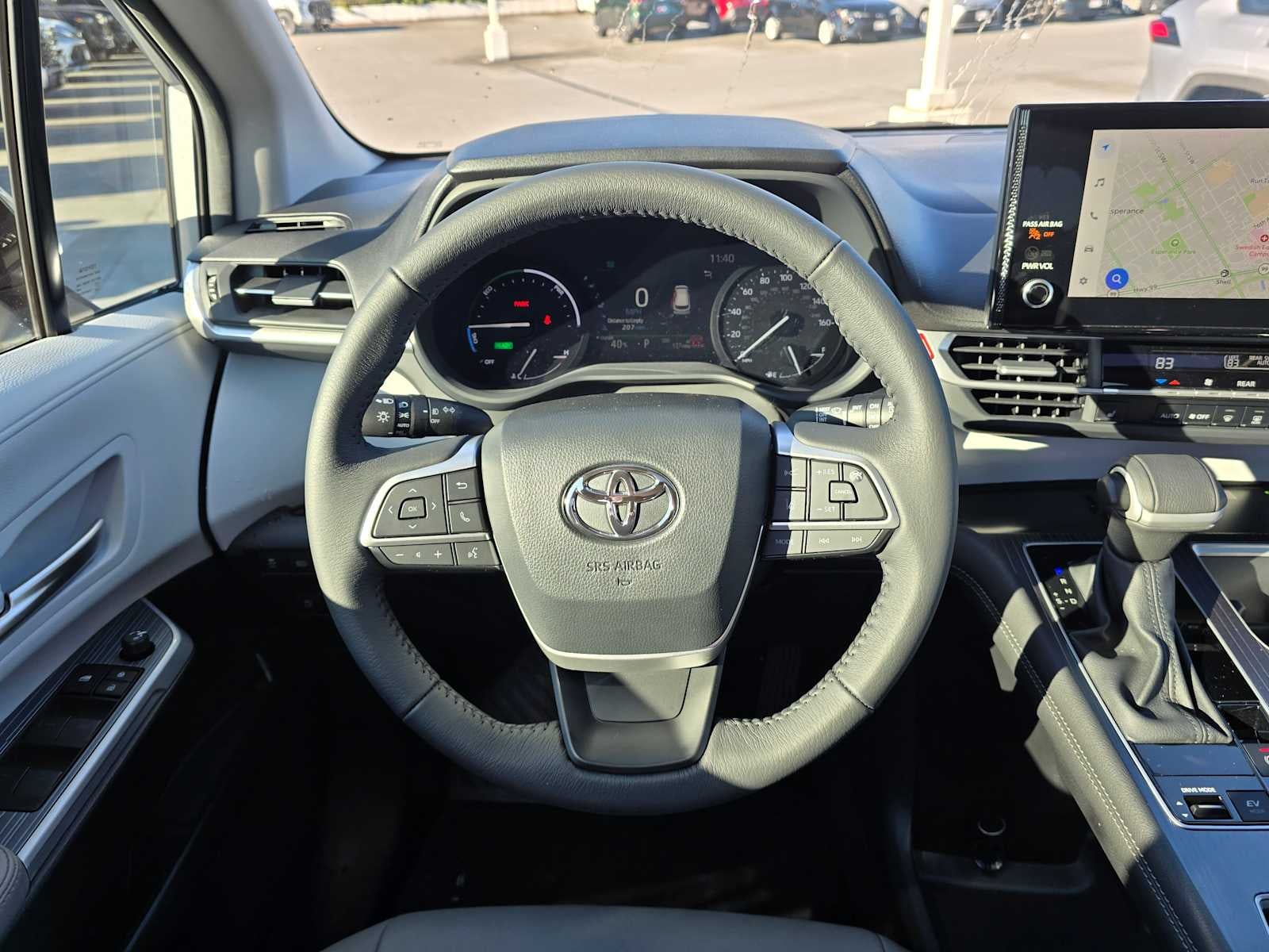2025 Toyota Sienna XLE Autono-MaaS