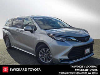2023 Toyota Sienna XLE