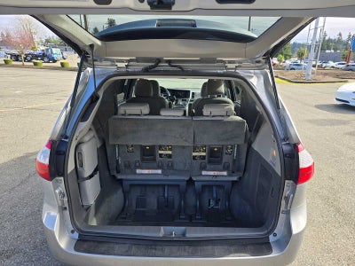 2017 Toyota Sienna XLE Premium